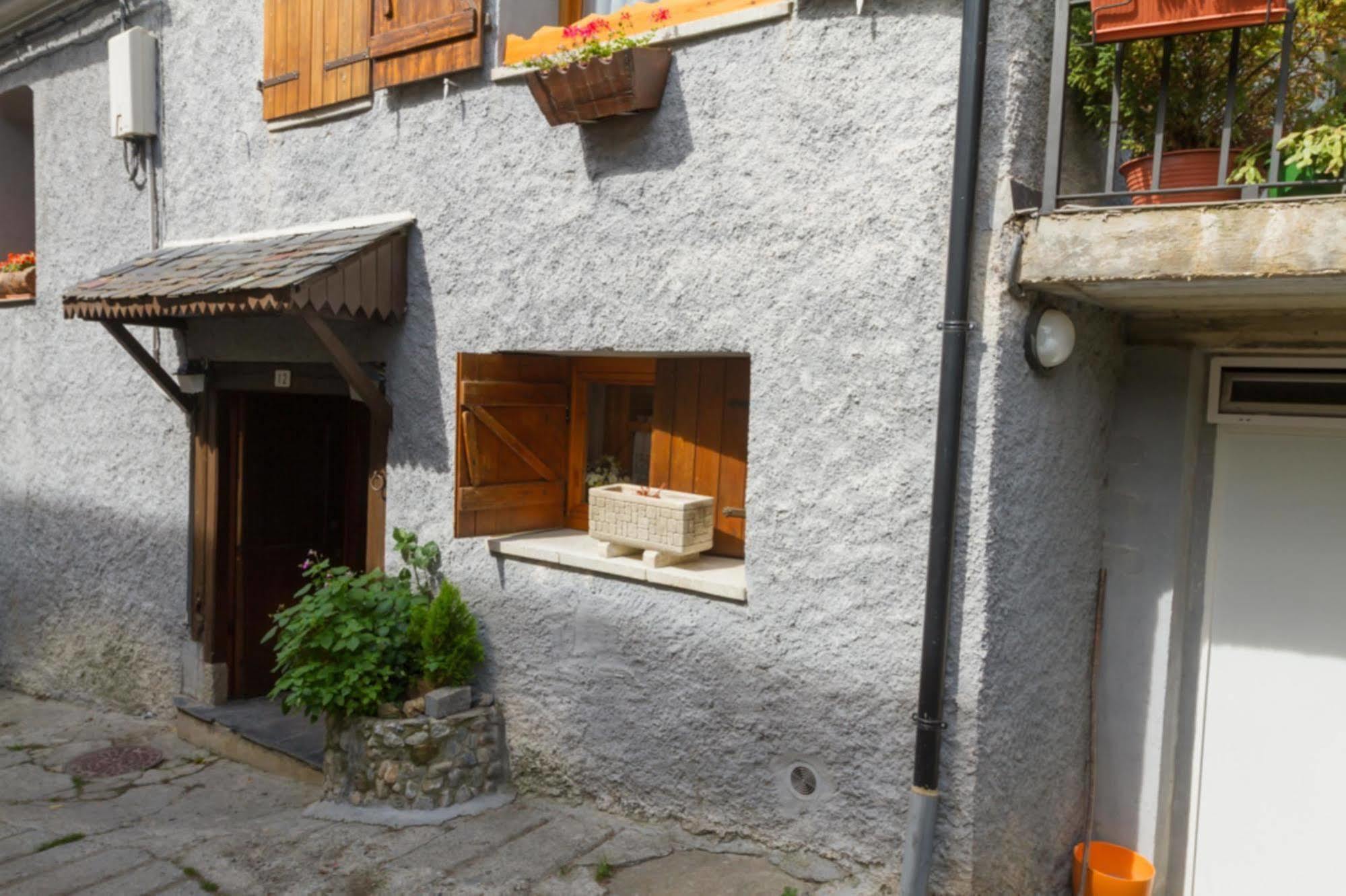 Hostal Aiguamog Salardú Exterior foto